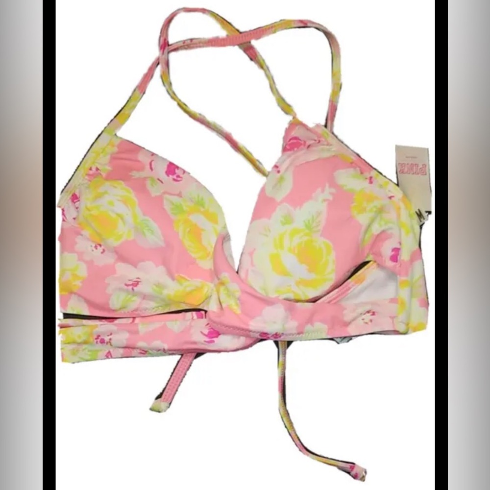 Size medium Victoria’s Secret cross cross bakini top NWT